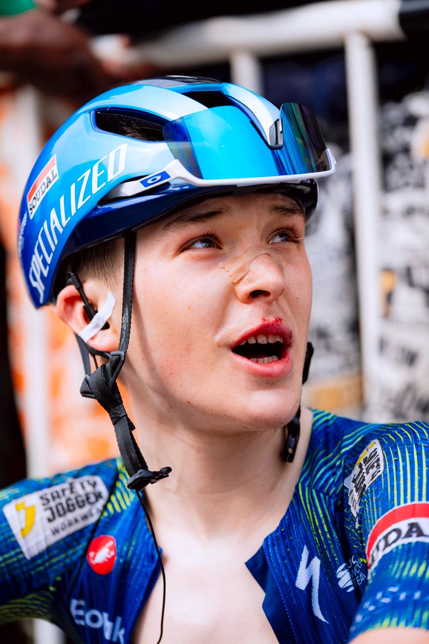 Mathijs De Clercq wins Tour du Rwanda 2026 Stage 4 in Rubavu after uphill sprint from Karongi